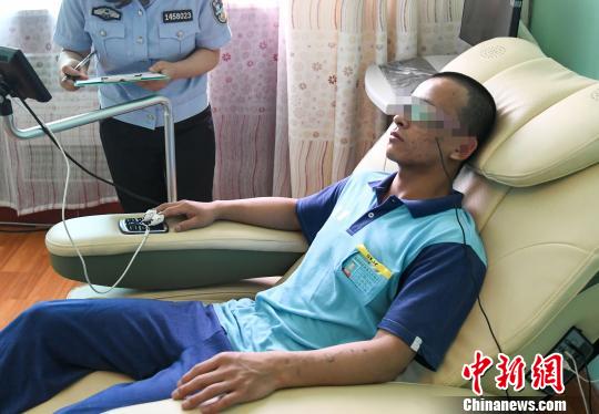 山西省戒毒管理局下屬共有13個戒毒場所和一個涉毒病殘所(山西省戒毒康復醫(yī)院)籌建處，其中省屬戒毒所9個，市屬戒毒所4個?！⊥踅ㄜ?攝