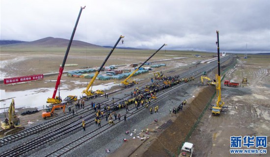 (經(jīng)濟(jì))(8)西藏立體交通網(wǎng)絡(luò)展新顏